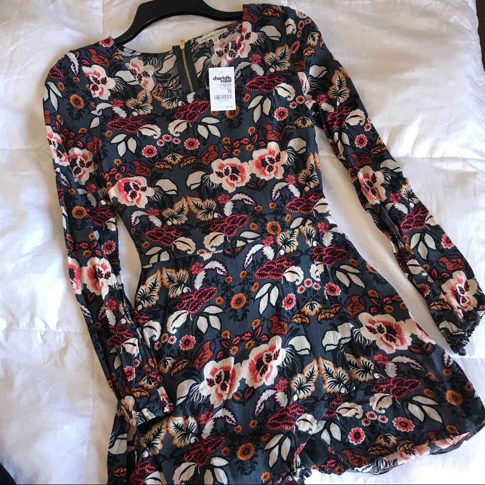 Floral Romper NWT! ✨